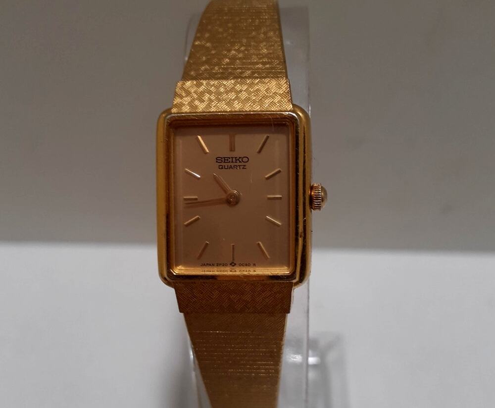 Vintage Seiko Ladies Wristwatch Gold Tone Quartz Japan Movement